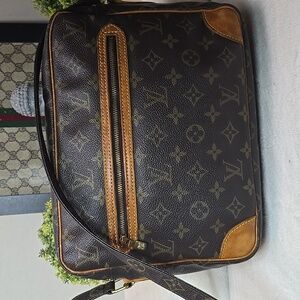 Lv camera bag